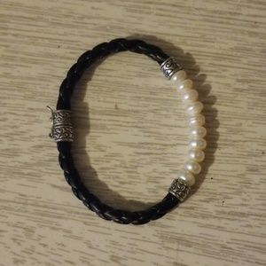 Black leather and faux pearl bracelet